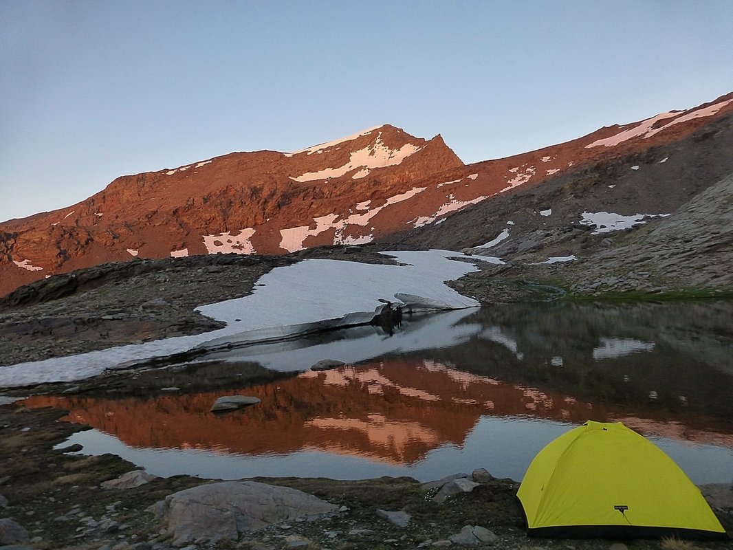 Discover the Northern Sierra Nevada 3 day trek